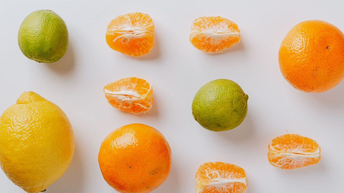 Zitronen, Limetten und Mandarinen: Obst mit Vitamin C